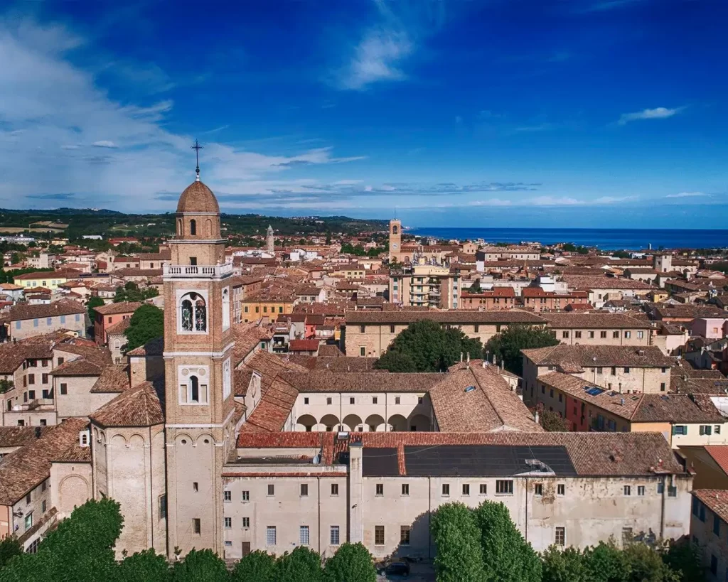 fano panorama discover marche insta